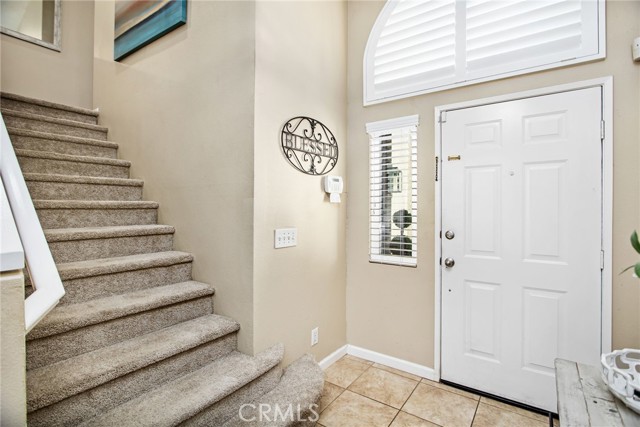 Detail Gallery Image 6 of 42 For 910 Pathfinder Way, Corona,  CA 92878 - 3 Beds | 2/1 Baths