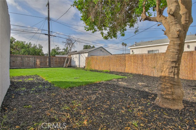 Detail Gallery Image 32 of 41 For 946 E 104th, Los Angeles,  CA 90002 - 3 Beds | 2 Baths