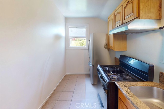 Detail Gallery Image 23 of 29 For 2372 W 29th, Los Angeles,  CA 90018 - – Beds | – Baths