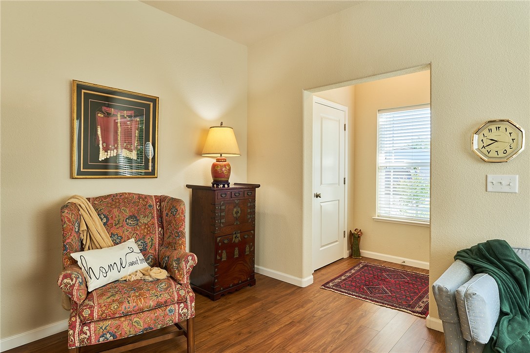 Detail Gallery Image 6 of 40 For 2839 Clark Way, Chico,  CA 95973 - 3 Beds | 2 Baths