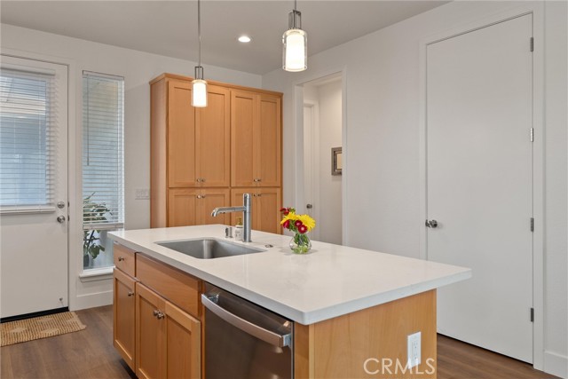Detail Gallery Image 8 of 27 For 1671 Thea Ave, Chico,  CA 95928 - 3 Beds | 2 Baths