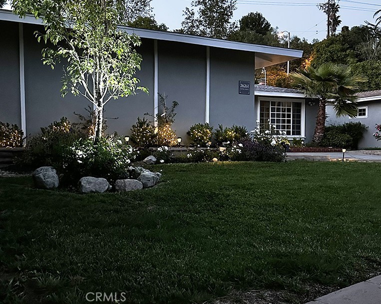 https://media.crmls.org/medias/935f15c5-1b70-45f0-951d-619b05fac7a4.jpg?preset=X-Large