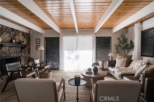 Detail Gallery Image 9 of 35 For 745 Irving Way, Big Bear City,  CA 92314 - 3 Beds | 2 Baths