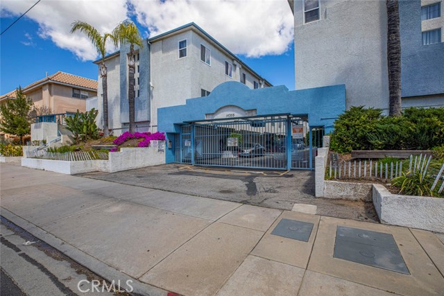14355 Foothill Boulevard, 3 photo 2