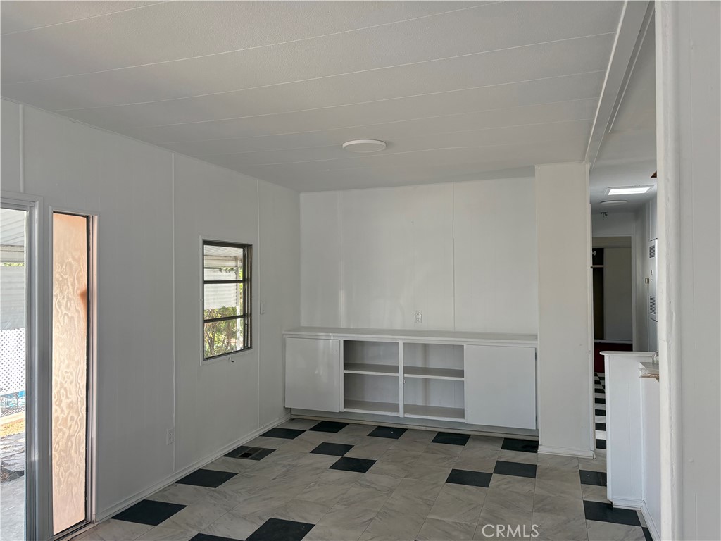 2300 Valley Parkway - photo 6