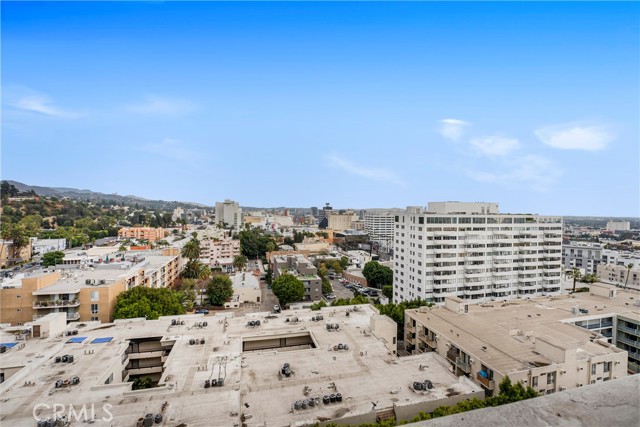 Detail Gallery Image 14 of 32 For 7250 Franklin Ave #1011,  Los Angeles,  CA 90046 - 1 Beds | 1 Baths