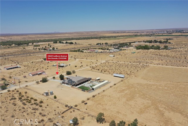 24625 Ledbury Road, Oro Grande CA: https://media.crmls.org/medias/93619ee3-7f83-4df5-9779-e3c25216fdd6.jpg