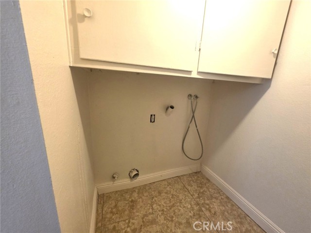 Detail Gallery Image 25 of 38 For 26938 via Terraza, Saugus,  CA 91350 - 3 Beds | 3 Baths