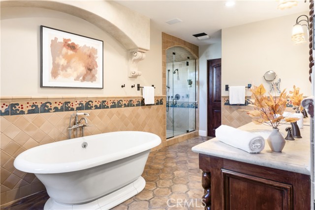 2300 Via Pacheco, Palos Verdes Estates CA: https://media.crmls.org/medias/936272c3-da2b-41e6-bb95-ef4163f93298.jpg