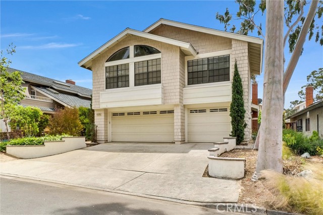 Detail Gallery Image 3 of 49 For 22622 Wood Shadow Ln, Lake Forest,  CA 92630 - 4 Beds | 2/1 Baths