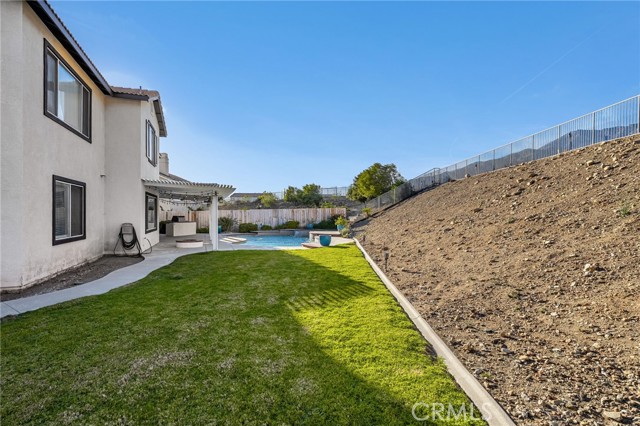 Detail Gallery Image 43 of 45 For 13950 Guidera Dr, Rancho Cucamonga,  CA 91739 - 5 Beds | 3/1 Baths