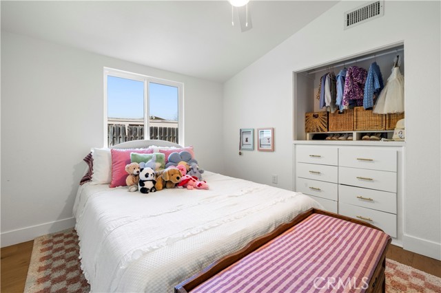 Detail Gallery Image 36 of 73 For 22510 Decoro Dr, Saugus,  CA 91350 - 4 Beds | 3 Baths