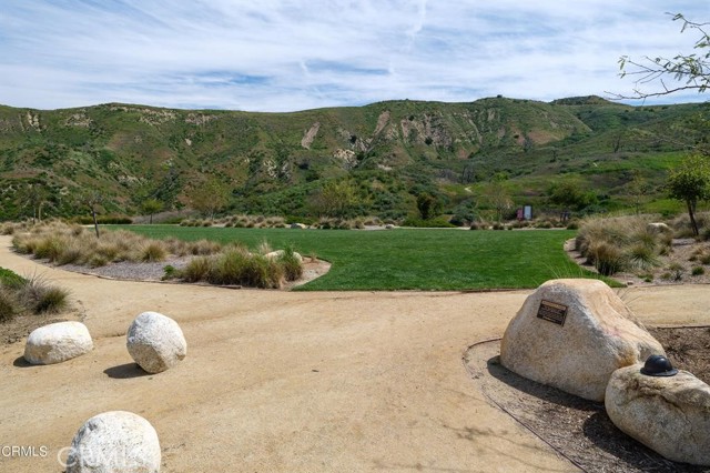 Detail Gallery Image 52 of 66 For 18619 Cedar Crest Dr, Canyon Country,  CA 91387 - 3 Beds | 2/1 Baths