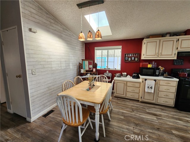 Detail Gallery Image 18 of 45 For 16222 Monterey Ln #51,  Huntington Beach,  CA 92649 - 2 Beds | 2 Baths