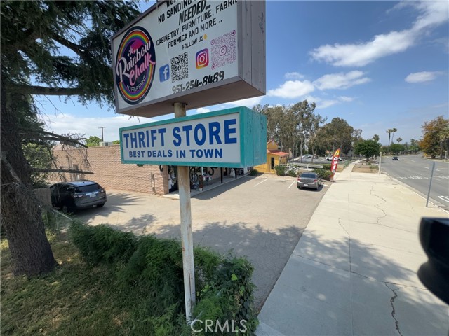 508 W Grand Boulevard, Corona, California 92882, ,Commercial Sale,For Sale,508 W Grand Boulevard,CRIG24110436