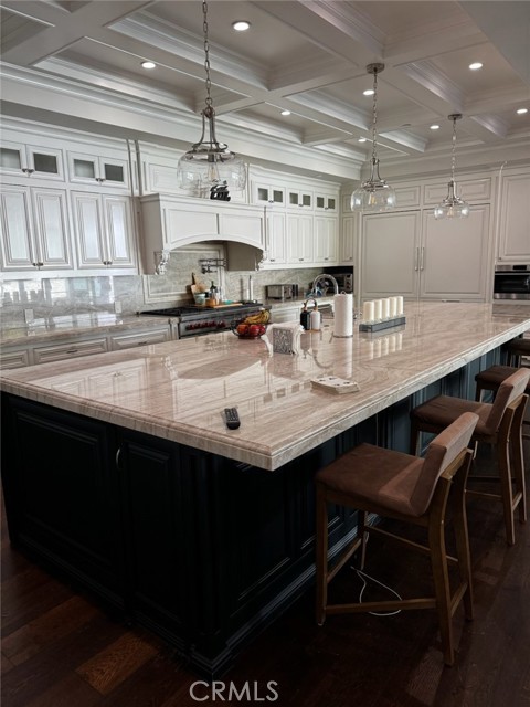 Detail Gallery Image 3 of 3 For 4 Inverness Ln, Newport Beach,  CA 92660 - 7 Beds | 7/2 Baths