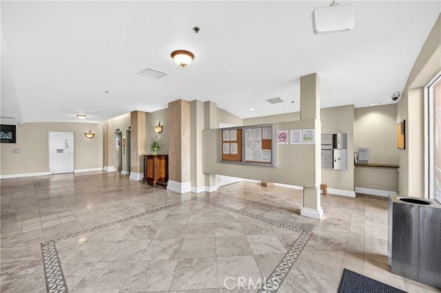 Detail Gallery Image 6 of 17 For 580 W Main St #220,  Alhambra,  CA 91801 - 2 Beds | 2 Baths