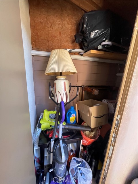 Detail Gallery Image 59 of 66 For 17183 Sunburst, –,  CA 91325 - 4 Beds | 4/1 Baths