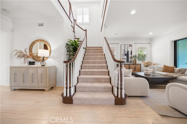 14 Snowberry, Lake Forest CA: https://media.crmls.org/medias/93666136-4dfc-4021-8cf8-a456271ed56c.jpg