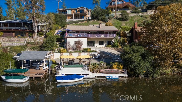 Detail Gallery Image 2 of 54 For 2232 Lakeshore, Agoura Hills,  CA 91301 - 3 Beds | 3 Baths