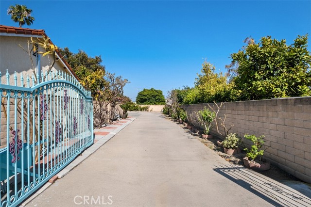 Detail Gallery Image 1 of 23 For 12802 West St, Garden Grove,  CA 92840 - 4 Beds | 2 Baths