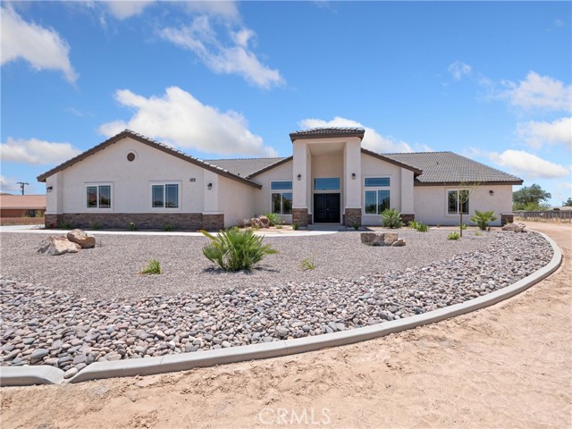 14672 Tiger Tail Road, Apple Valley, California 92307, 4 Bedrooms Bedrooms, ,3 BathroomsBathrooms,Residential,For Sale,14672 Tiger Tail Road,CRHD24136787