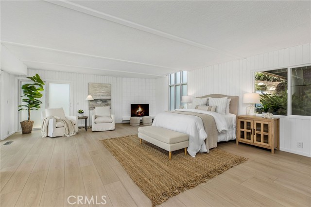1385 Terrace Way, Laguna Beach CA: https://media.crmls.org/medias/93682d66-d2e4-46f1-93e7-3657c27c948b.jpg