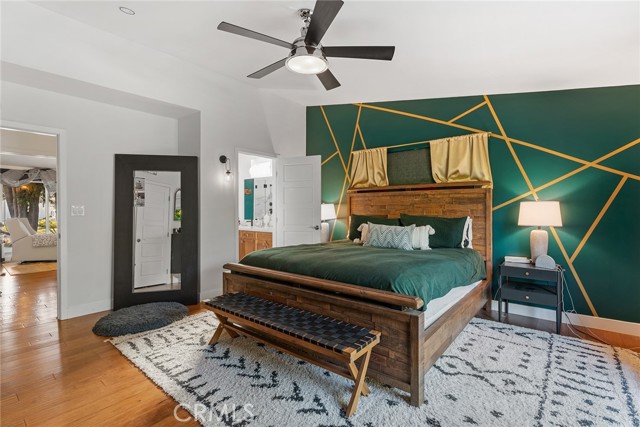 4835 Almidor Avenue, Woodland Hills CA: https://media.crmls.org/medias/93688970-6441-4d64-9ac4-a3fc311d0ae1.jpg