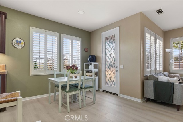 Detail Gallery Image 20 of 40 For 39396 Shree, Temecula,  CA 92591 - 4 Beds | 3/1 Baths