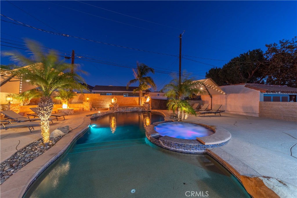 902 E WALNUT AvenueBurbank img 56