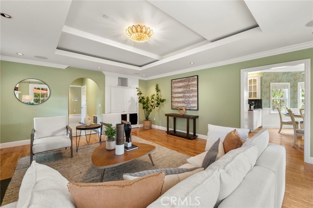 3352 Via Zara, Fallbrook CA: https://media.crmls.org/medias/93690050-d0e0-4c82-82d2-534638e5893e.jpg