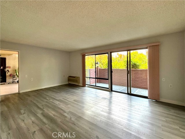 851 Ronda Mendoza, Laguna Woods CA: https://media.crmls.org/medias/93690813-f884-4bb8-8ca3-262cadf2b0aa.jpg