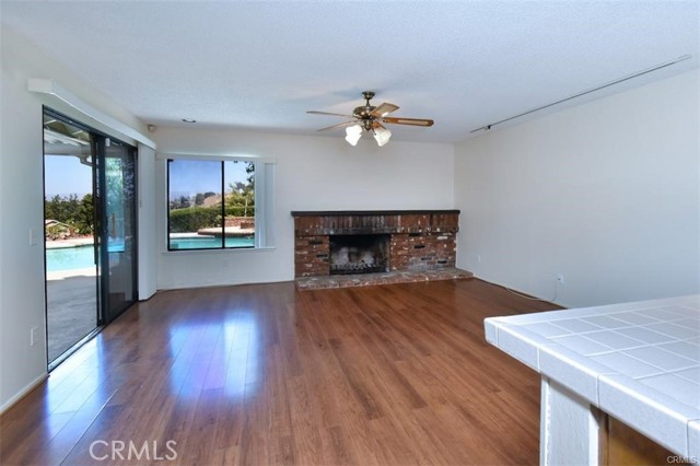 Detail Gallery Image 13 of 34 For 4061 Falling Leaf, Encino,  CA 91316 - 5 Beds | 4/1 Baths