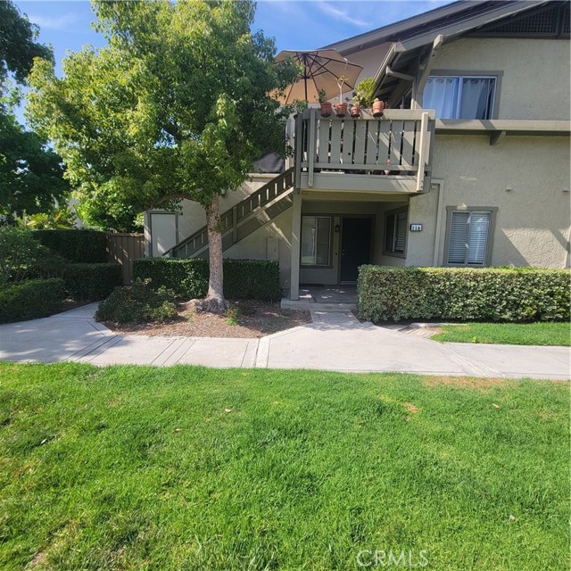 Detail Gallery Image 1 of 13 For 116 Clearbrook #5,  Irvine,  CA 92614 - 2 Beds | 2 Baths