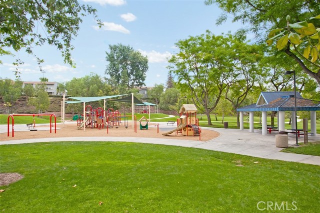 Detail Gallery Image 34 of 35 For 21981 Rimhurst Dr # P-160 #P-160,  Lake Forest,  CA 92630 - 2 Beds | 1 Baths