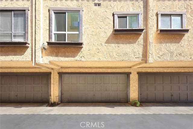 828 N Garfield Avenue, Alhambra CA: https://media.crmls.org/medias/936c108e-b0a6-4510-9df5-ef8a196e56c4.jpg