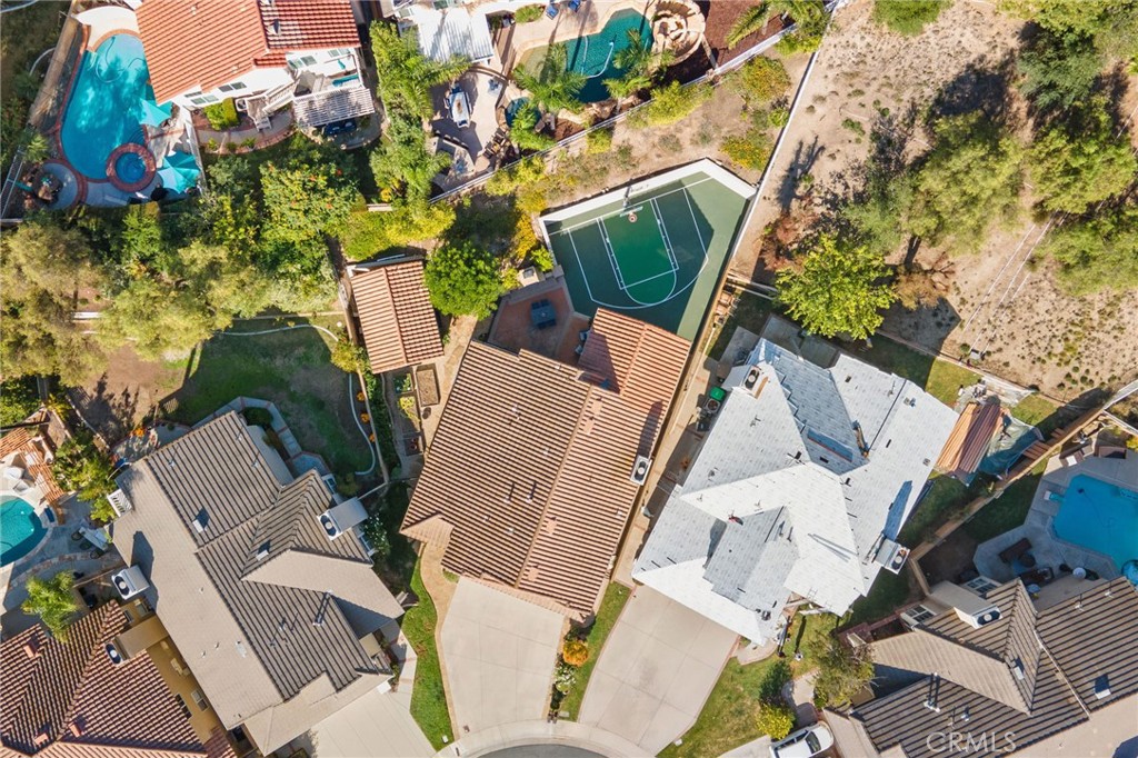 MLS #OC25228132 image #46