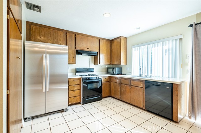 Detail Gallery Image 11 of 30 For 324 S Palo Cedro, Diamond Bar,  CA 91765 - 3 Beds | 2 Baths