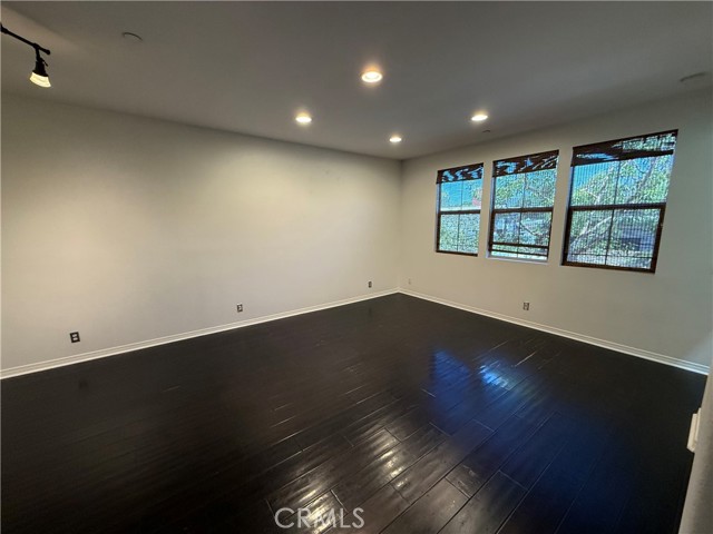 602 Asbury Drive, Claremont CA: https://media.crmls.org/medias/936e1c1c-b86c-409d-bbaa-ce9e86a266b9.jpg