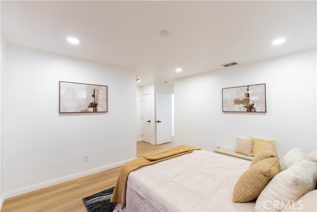 Detail Gallery Image 14 of 28 For 5245 N Mountain View, San Bernardino,  CA 92407 - 5 Beds | 2 Baths