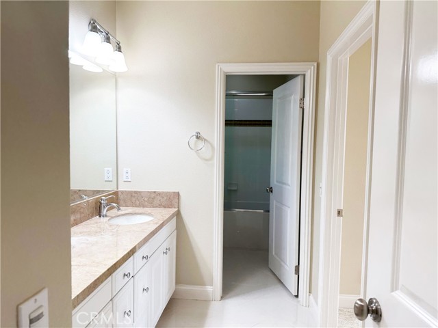 57 Donovan, Irvine CA: https://media.crmls.org/medias/936fe984-2b89-49dc-8811-60b8fcfe5a90.jpg