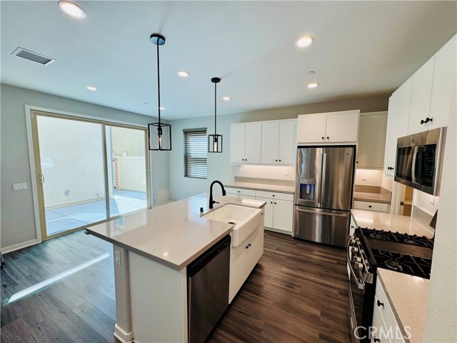 7457 Channel View Street, Chino CA: https://media.crmls.org/medias/9370369b-e32c-48e2-acb9-408aa1828617.jpg