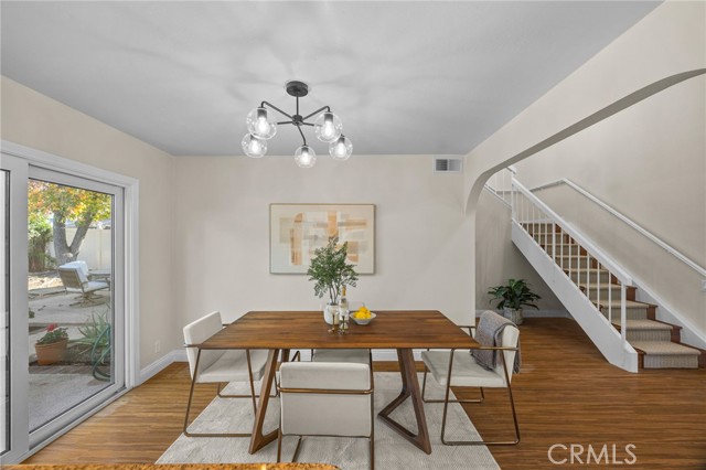 Detail Gallery Image 8 of 41 For 13 Carson, Irvine,  CA 92620 - 4 Beds | 3 Baths