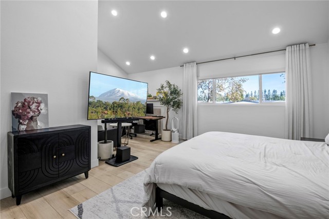 Detail Gallery Image 16 of 37 For 72 Cape Cod, Irvine,  CA 92620 - 4 Beds | 2/1 Baths