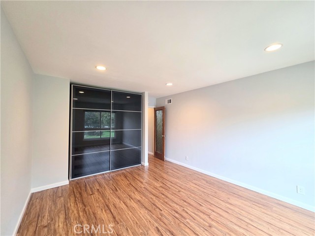 Detail Gallery Image 19 of 34 For 3701 Country Club Dr #3,  Long Beach,  CA 90807 - 2 Beds | 1/1 Baths