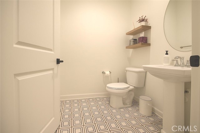 Detail Gallery Image 21 of 31 For 279 Barnes, Tustin,  CA 92782 - 4 Beds | 4/1 Baths