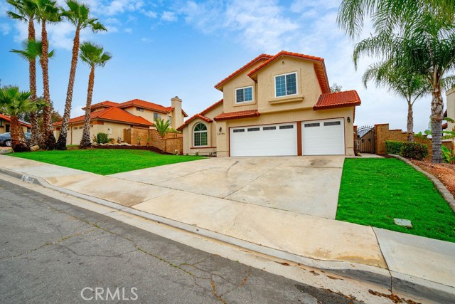 Detail Gallery Image 8 of 52 For 24785 Candlenut Ct, Moreno Valley,  CA 92557 - 4 Beds | 3 Baths
