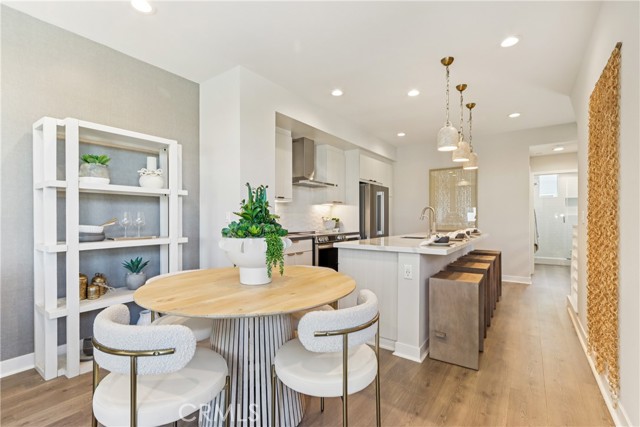 Detail Gallery Image 3 of 10 For 11716 Arkansas St #I,  Artesia,  CA 90701 - 3 Beds | 3/1 Baths