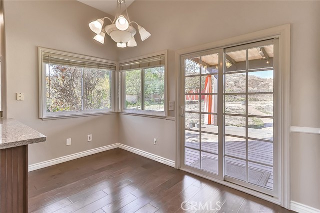 Detail Gallery Image 17 of 56 For 6988 Lafayette St, Moorpark,  CA 93021 - 3 Beds | 2 Baths