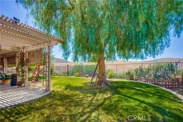 3828 Agave Court, Perris CA: https://media.crmls.org/medias/9373ef5c-238d-4778-bff1-508d8276abc5.jpg